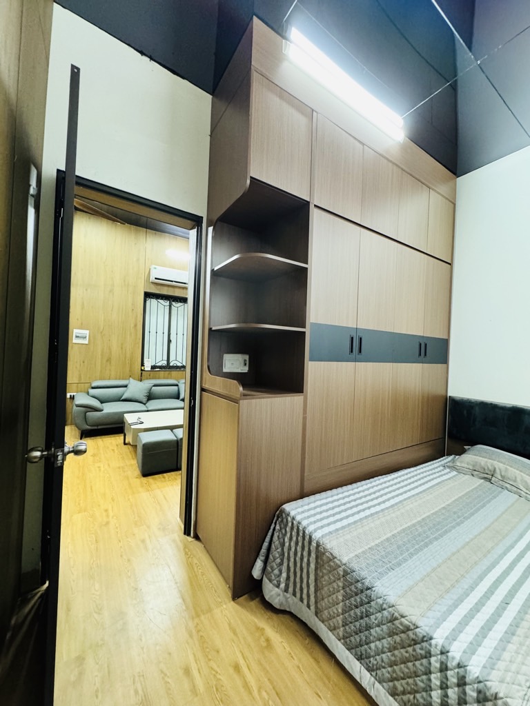 Bán nhà Giải Phóng - diện tích 40.3m2 2 tầng - Pháp lý SĐCC - giá 6,5 tỷ