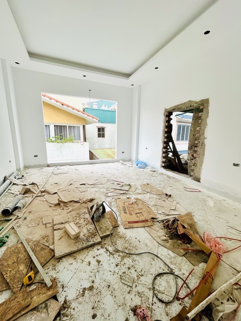 Bán nhà Nguyễn Khoái - diện tích 67,7m2 5 tầng - Nhà mới 5 tầng - giá 19,5 tỷ