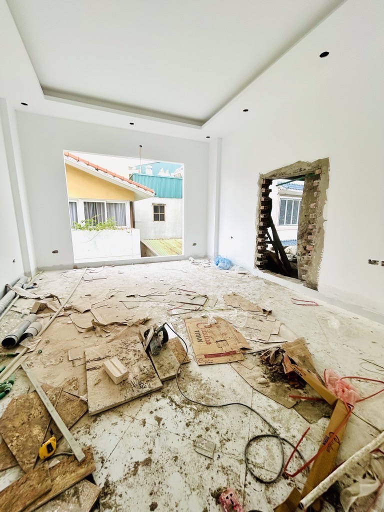 Bán nhà Nguyễn Khoái - diện tích 67,7m2 5 tầng - Nhà mới 5 tầng - giá 19,5 tỷ