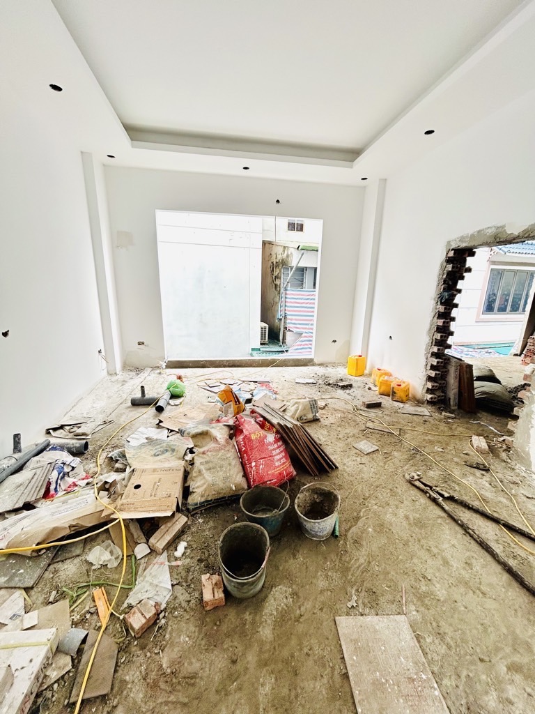 Bán nhà Nguyễn Khoái - diện tích 67,7m2 5 tầng - Nhà mới 5 tầng - giá 19,5 tỷ