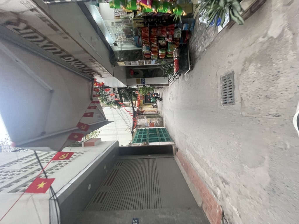 Bán nhà Bùi Xương Trạch - diện tích 30m2 2 tầng - Ngõ to thông - giá 4,15 tỷ