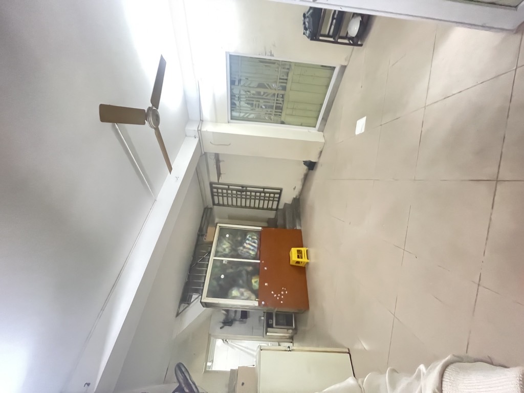 Bán nhà Bùi Xương Trạch - diện tích 30m2 2 tầng - Ngõ to thông - giá 4,15 tỷ