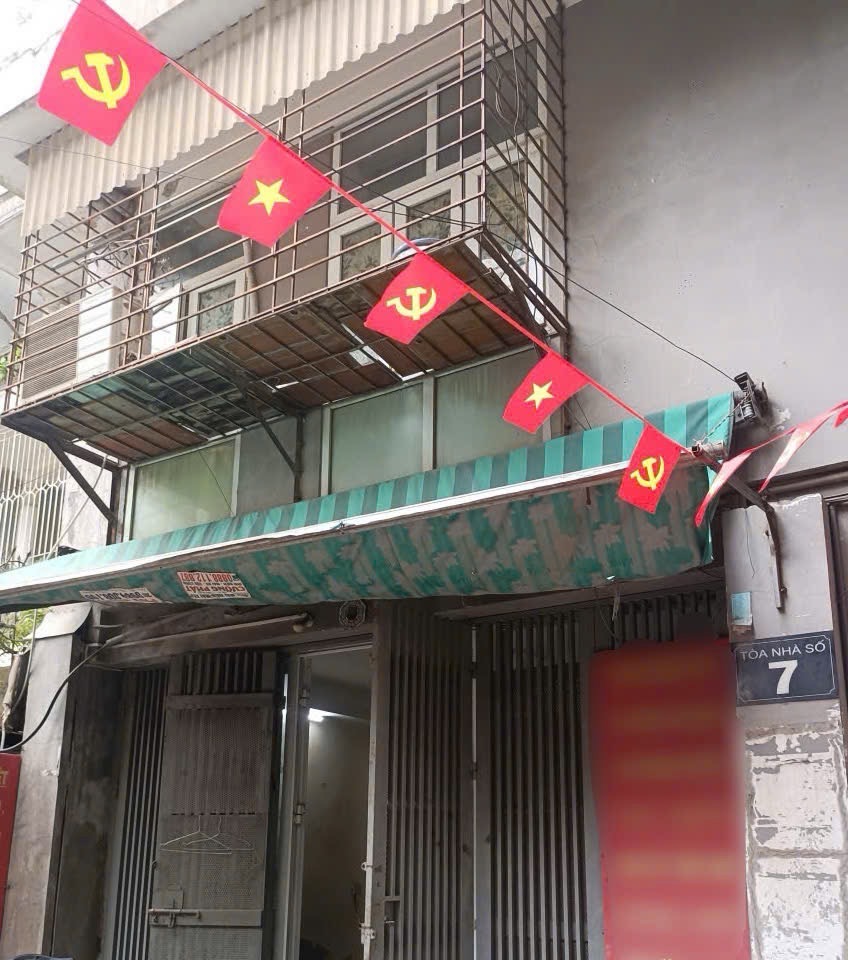 Bán nhà Bùi Xương Trạch - diện tích 30m2 2 tầng - Ngõ to thông - giá 4,15 tỷ