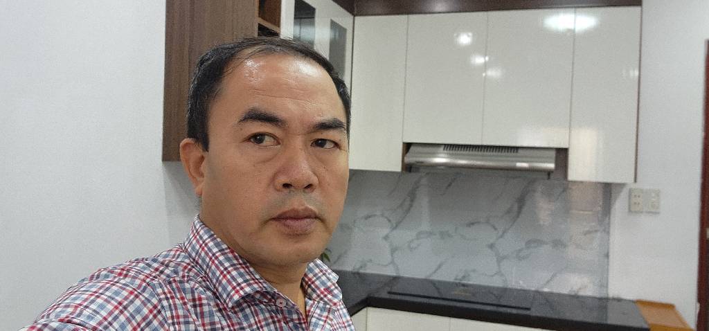 Bán nhà 8/3 - diện tích 21,4m2 3 tầng - Ô tô đỗ chân cầu thang - giá 3,05 tỷ