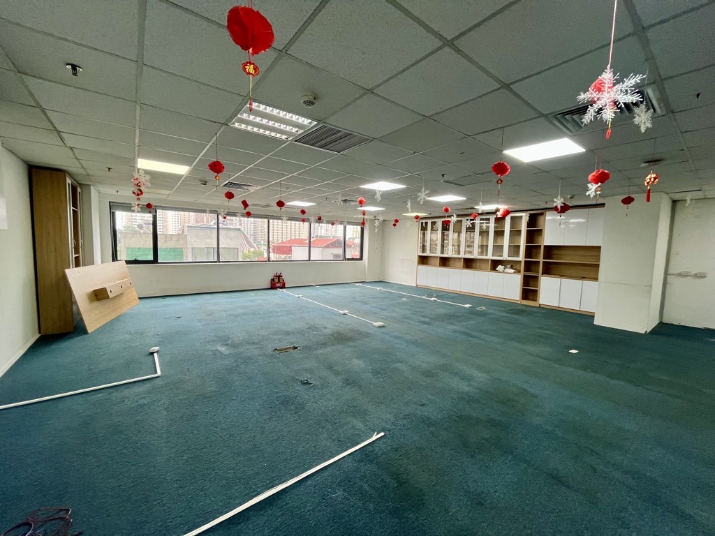 Bán nhà Nguyễn Huy Tưởng - diện tích 142m2 1 tầng - Sàn VP cao cấp - giá 11,5 tỷ