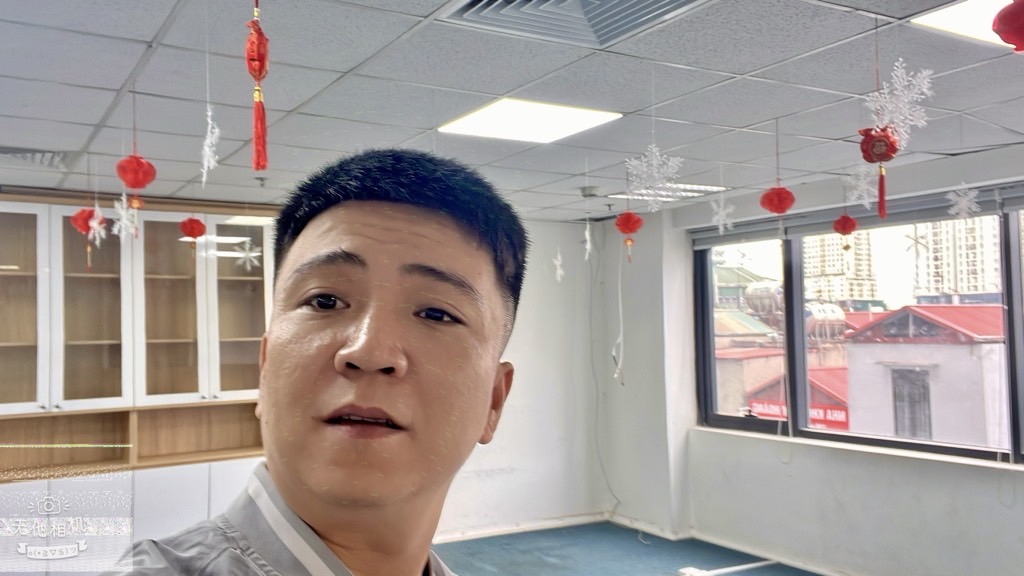 Bán nhà Nguyễn Huy Tưởng - diện tích 142m2 1 tầng - Sàn VP cao cấp - giá 11,5 tỷ