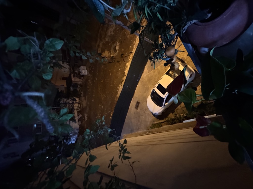 Bán nhà Lạc Trung - diện tích 150m2 1 tầng - Nhà đẹp hiếm có - giá 12,9 tỷ