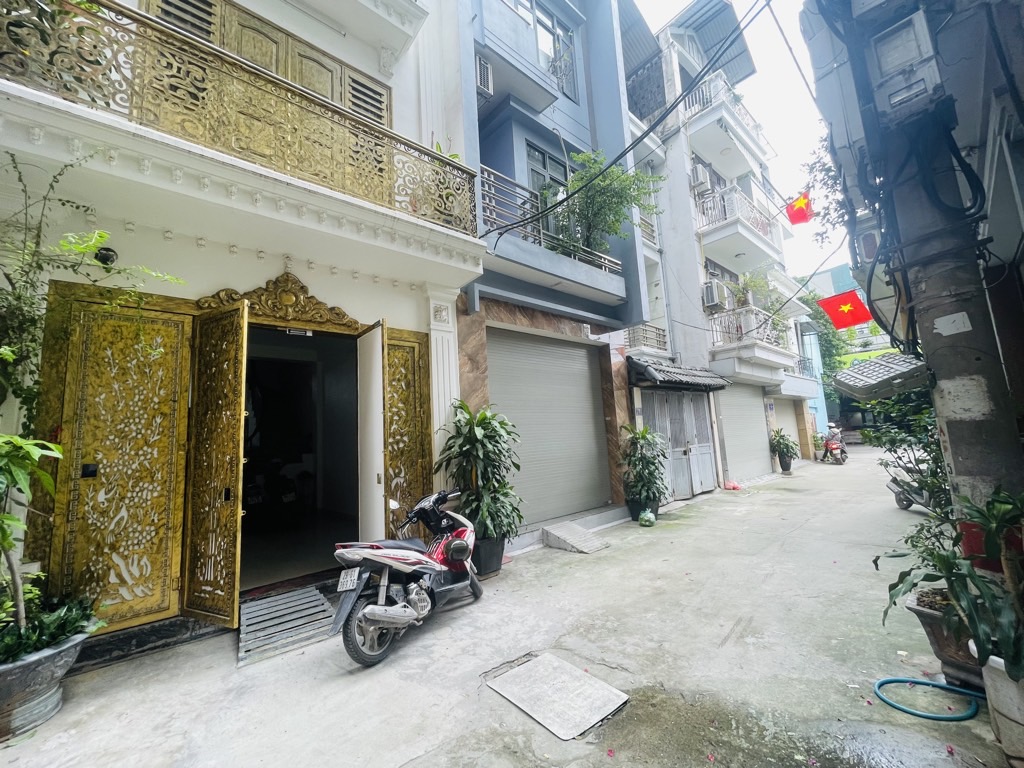 Bán nhà Đại Đồng - diện tích 60m2 8 tầng - Thang máy - giá 18 tỷ