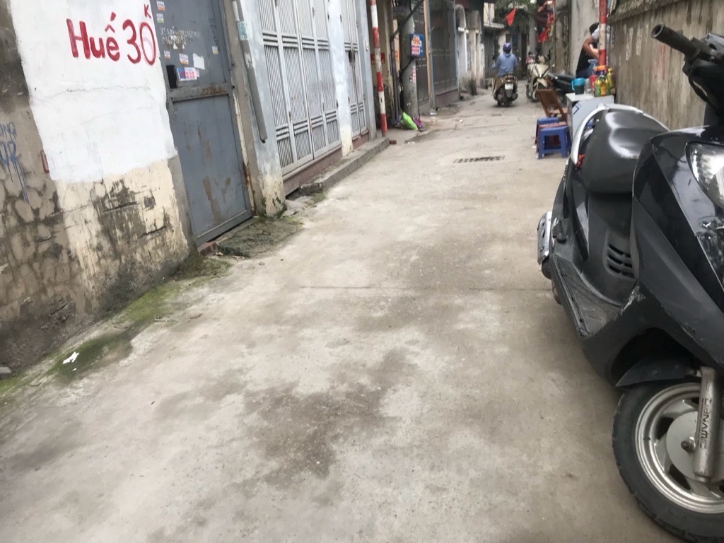 Bán nhà Định Công Thượng - diện tích 62m2 6 tầng - Ô TÔ 7 CHỖ QUA NHÀ - giá 15,9 tỷ