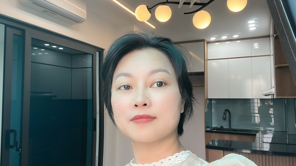 Bán nhà Định Công Thượng - diện tích 62m2 6 tầng - Ô TÔ 7 CHỖ QUA NHÀ - giá 15,9 tỷ