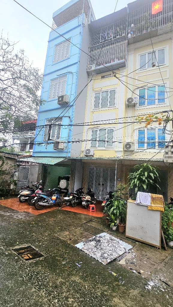 Bán nhà Tân Khai - diện tích 26,9m2 5 tầng - ô tô ngủ trong nhà - giá 4 tỷ