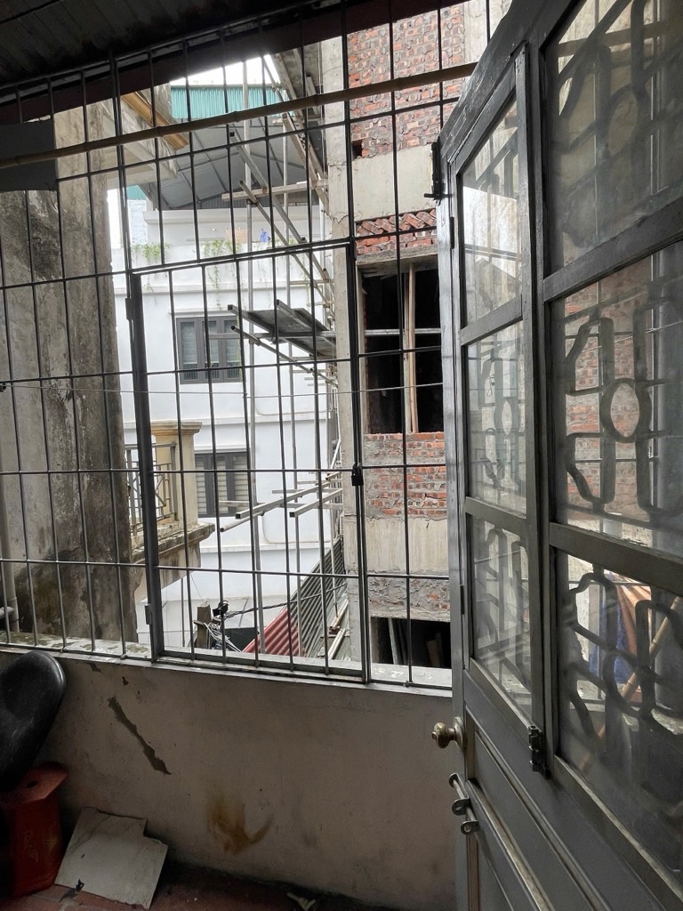 Bán nhà Trần Khát Chân - diện tích 41.1m2 5 tầng - Gần phố - giá 11,5 tỷ