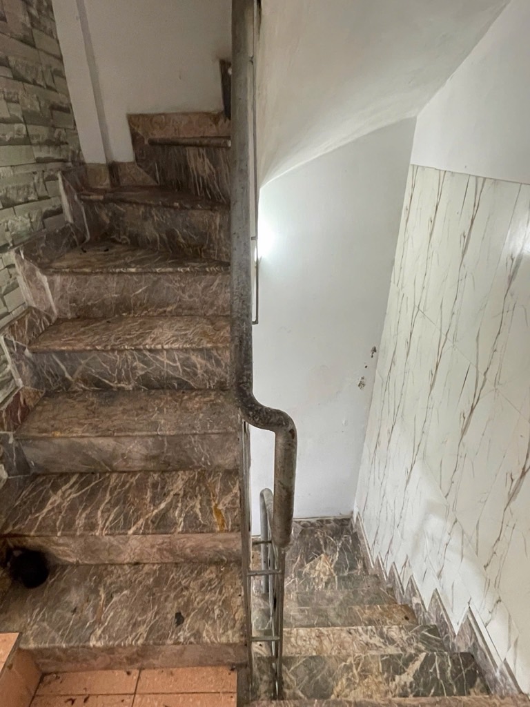 Bán nhà Trần Khát Chân - diện tích 41.1m2 5 tầng - Gần phố - giá 11,5 tỷ