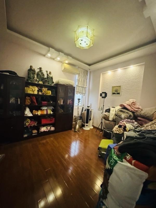 Bán nhà Trường Chinh - diện tích 52,9m2 5 tầng - nhà khung cột chắc chắn - giá 14,7 tỷ