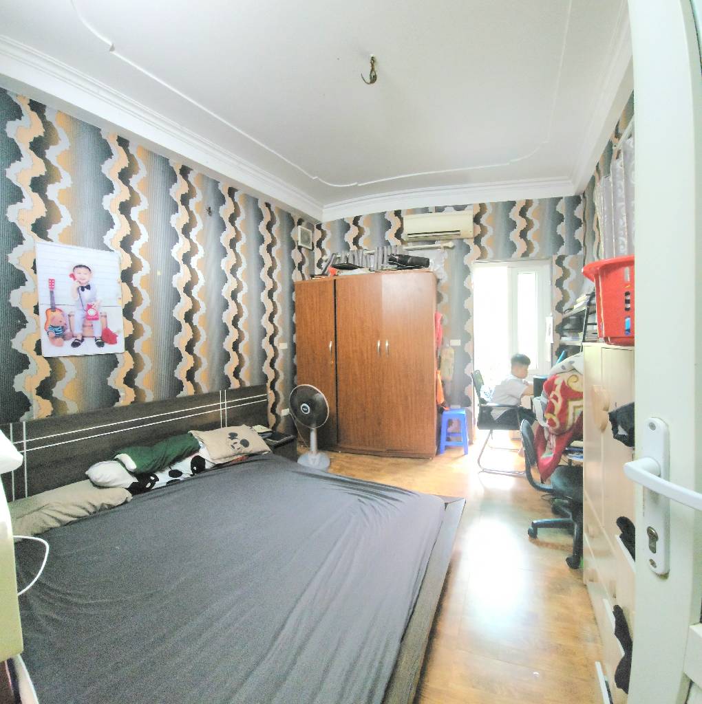 Bán nhà Nguyễn Văn Viên - diện tích 44m2 5 tầng - Lô góc, kinh doanh cực tốt - giá 12,9 tỷ