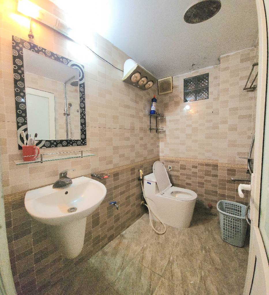 Bán nhà Nguyễn Văn Viên - diện tích 44m2 5 tầng - Lô góc, kinh doanh cực tốt - giá 12,9 tỷ