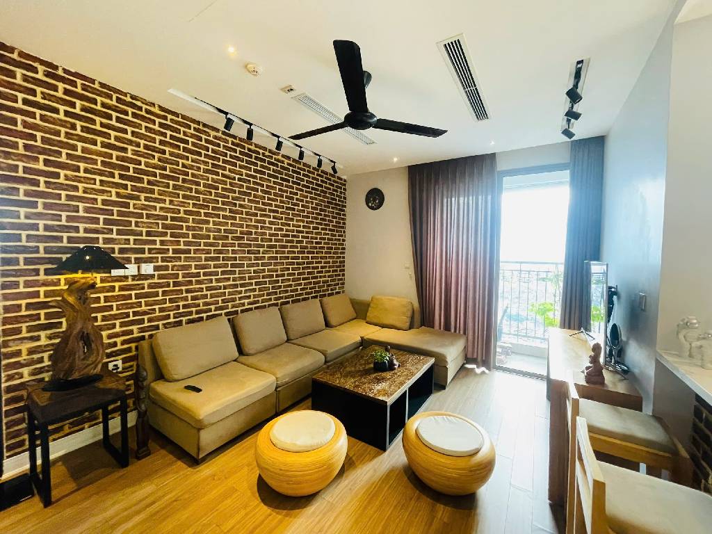 Bán nhà Lĩnh Nam - diện tích 130.8m2 1 tầng - Lô góc - giá 19,5 tỷ