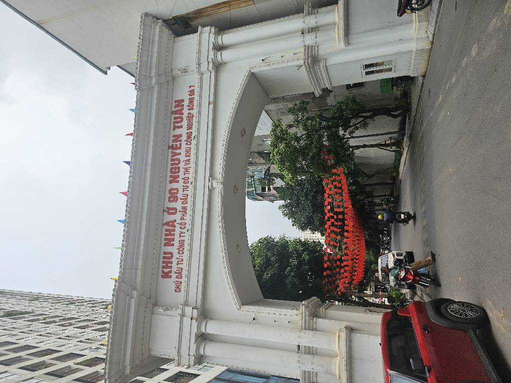 Bán nhà Nguyễn Trãi - diện tích 58,6m2 6 tầng - Ô tô tránh - giá 18,2 tỷ