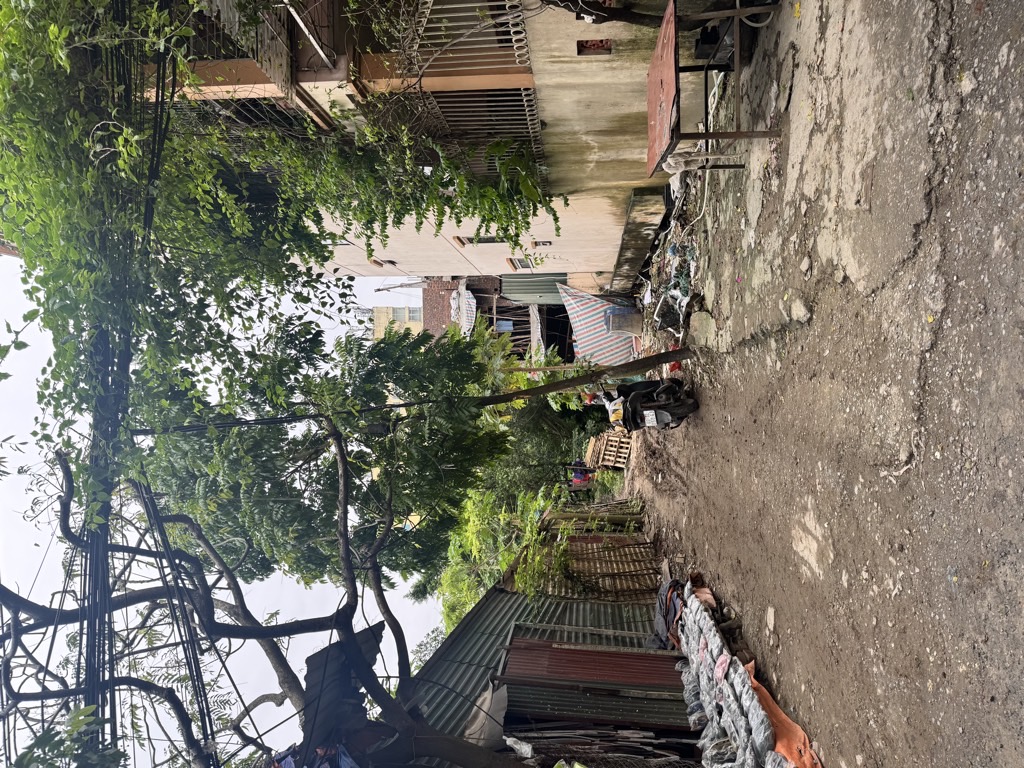 Bán nhà Bằng B - diện tích 50.5m2 6 tầng - ô tô vào thoải mái - giá 13,8 tỷ