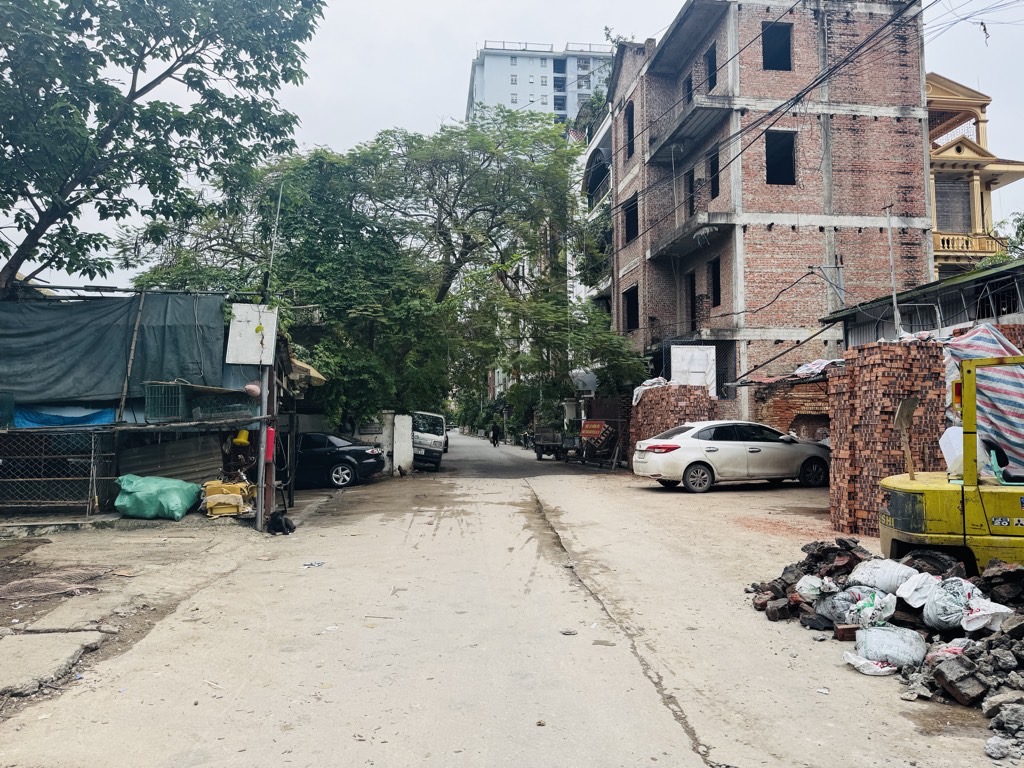 Bán nhà Trương Định - diện tích 27m2 6 tầng - Nhà mới 6 tầng thang máy - giá 11,5 tỷ