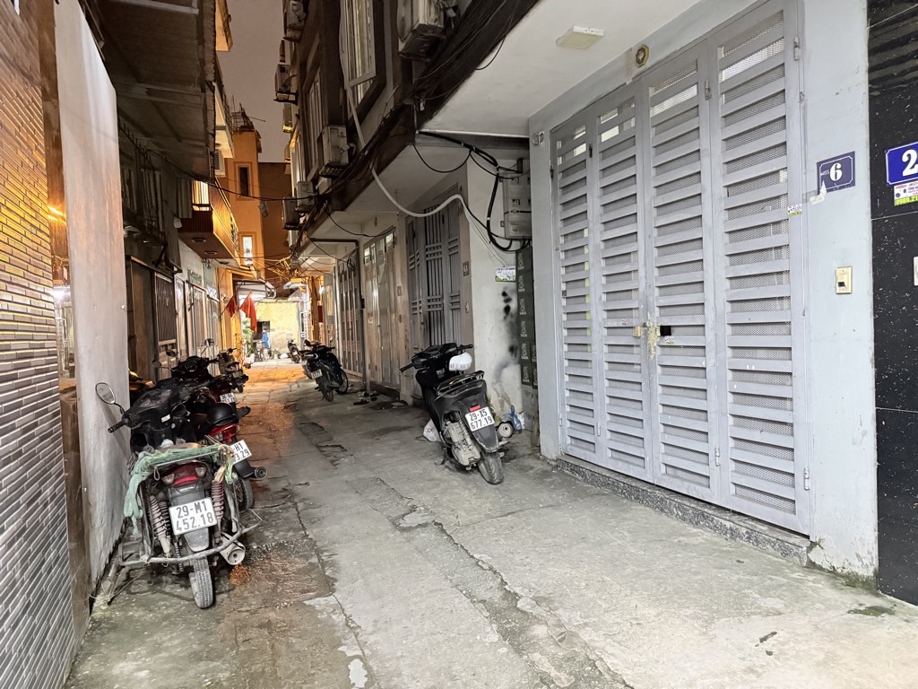 Bán nhà Vĩnh Hưng - diện tích 30m2 5 tầng - LÔ GÓC - giá 7,9 tỷ