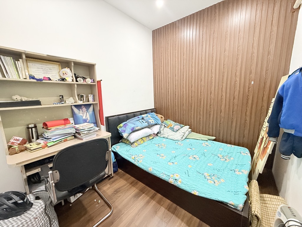 Bán nhà Minh Khai - diện tích 34,4m2 1 tầng - Căn hộ tập thể Bộ Xây Dựng - giá 6 tỷ