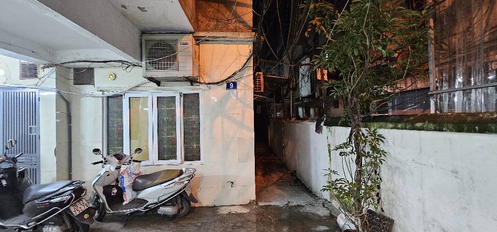 Bán nhà Thái Thịnh - diện tích 71m2 1 tầng - Lô góc, ô tô đỗ sát nhà - giá 4,85 tỷ