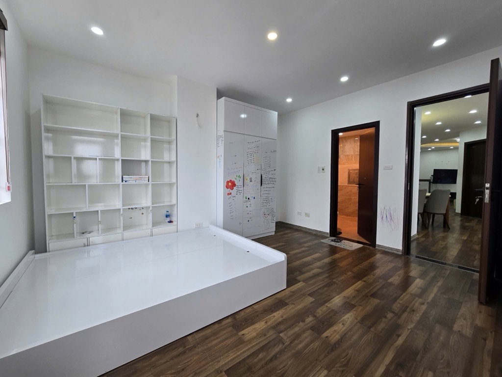 Bán nhà Vũ Trọng Phụng - diện tích 108.3m2 11 tầng - Căn góc thoáng mát đẹp nhất dự án - giá 9,35 tỷ