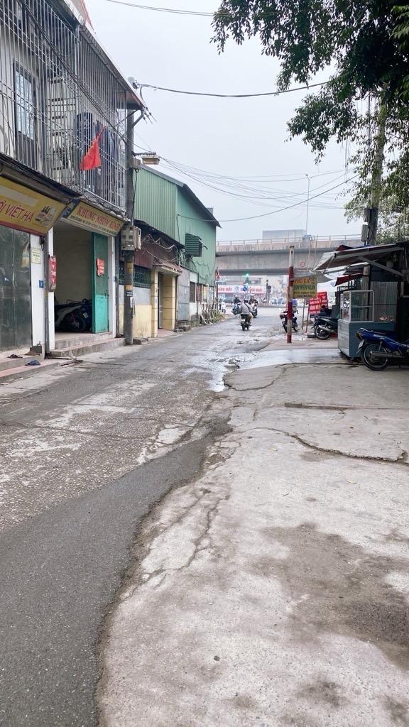 Bán nhà Yên Sở - diện tích 56m2 4 tầng - ô tô tránh nhau - giá 18,5 tỷ