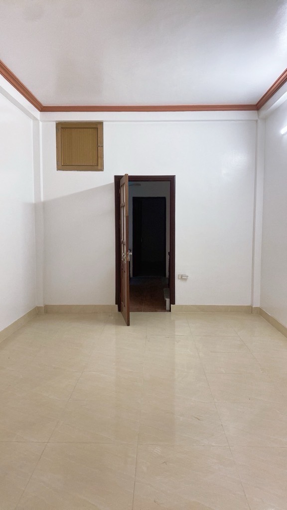 Bán nhà Yên Sở - diện tích 56m2 4 tầng - ô tô tránh nhau - giá 18,5 tỷ