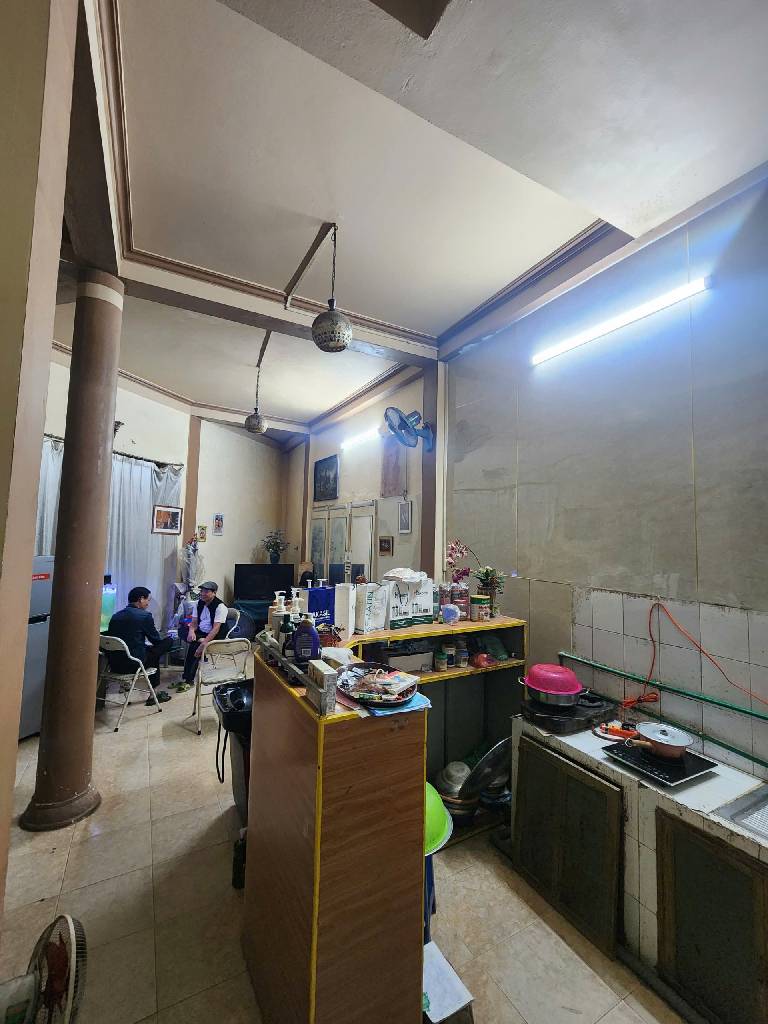 Bán nhà Nguyễn Xiển - diện tích 43m2 3 tầng - Mặt ngõ ô tô - giá 5,9 tỷ