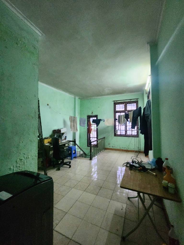 Bán nhà Nguyễn Xiển - diện tích 43m2 3 tầng - Mặt ngõ ô tô - giá 5,9 tỷ