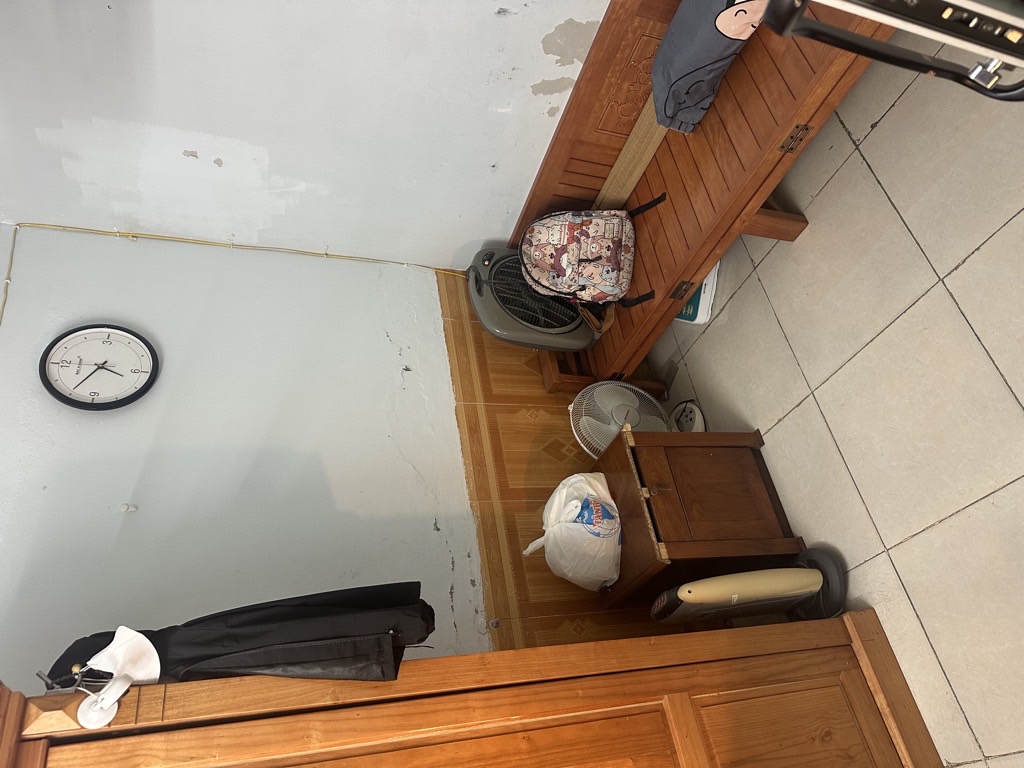 Bán nhà Lĩnh Nam - diện tích 32m2 3 tầng - nhỏ xinh vuông vắn - giá 2,58 tỷ