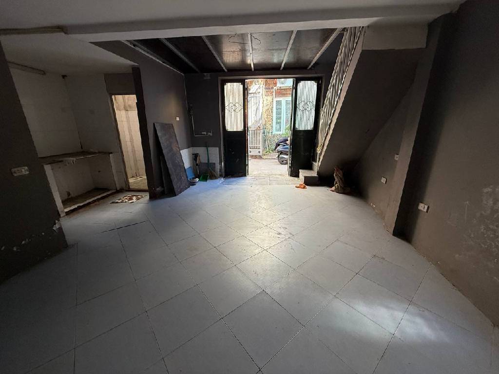 Bán nhà Giáp Nhị - diện tích 33m2 2 tầng - Lô góc, thoáng sáng - giá 3 tỷ