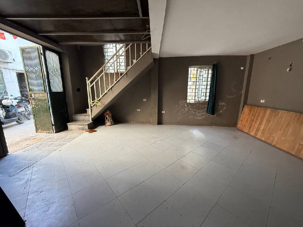 Bán nhà Giáp Nhị - diện tích 33m2 2 tầng - Lô góc, thoáng sáng - giá 3 tỷ