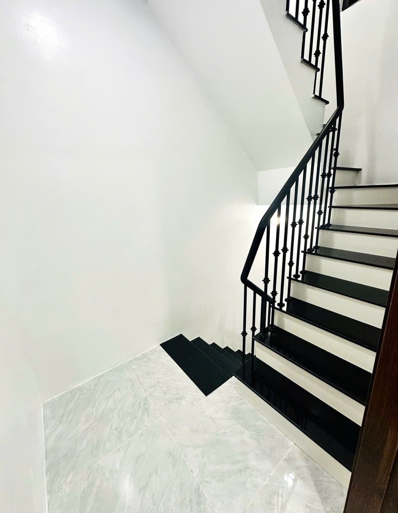 Bán nhà Tây Sơn - diện tích 17,4m2 6 tầng - Nhà phố 1 nhà ra mặt phố - giá 6,65 tỷ