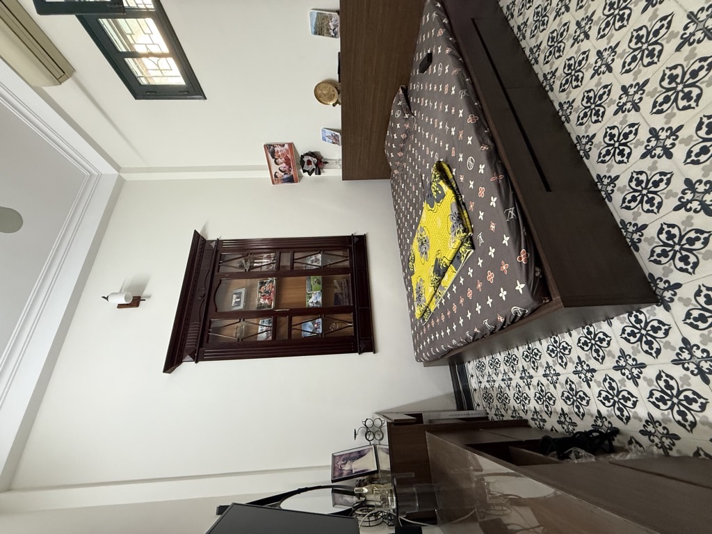 Bán nhà Gốc Đề - diện tích 62m2 3 tầng - ô tô qua lại - giá 17,8 tỷ