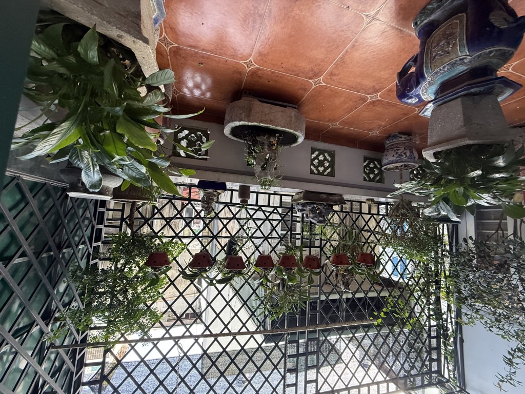 Bán nhà Gốc Đề - diện tích 62m2 3 tầng - ô tô qua lại - giá 17,8 tỷ