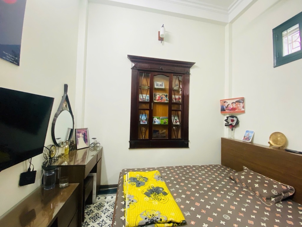 Bán nhà Gốc Đề - diện tích 62m2 3 tầng - ô tô qua lại - giá 17,8 tỷ