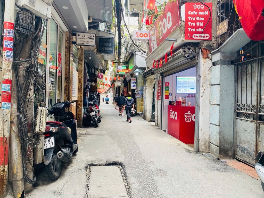 Bán nhà Gốc Đề - diện tích 62m2 3 tầng - ô tô qua lại - giá 17,8 tỷ