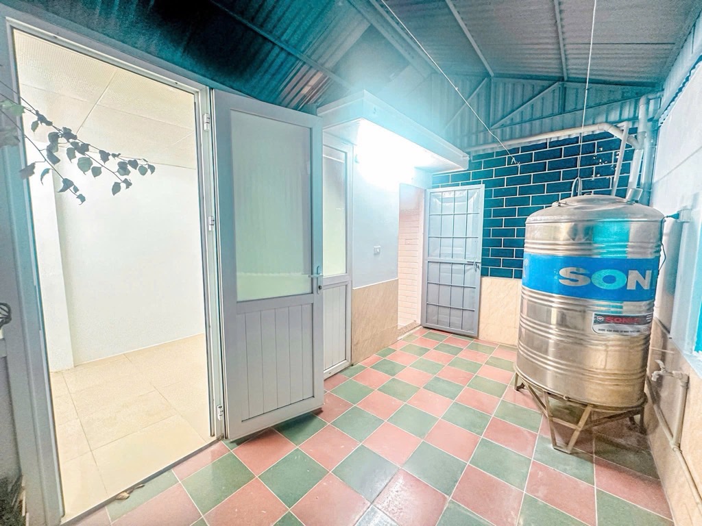 Bán nhà Hoàng Mai - diện tích 30m2 5 tầng - Nhà đẹp, mặt tiền rộng - giá 6,6 tỷ