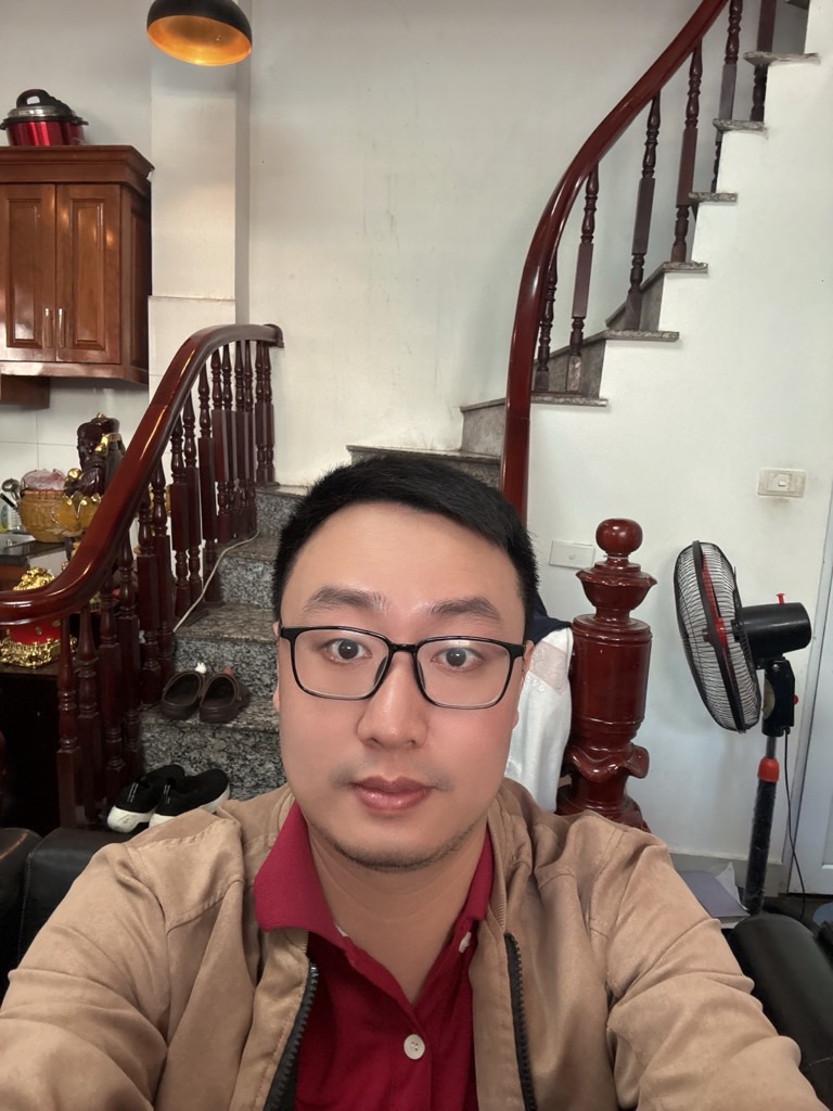 Bán nhà Giáp Bát - diện tích 80m2 5 tầng - ô tô lùi cửa - giá 19,5 tỷ