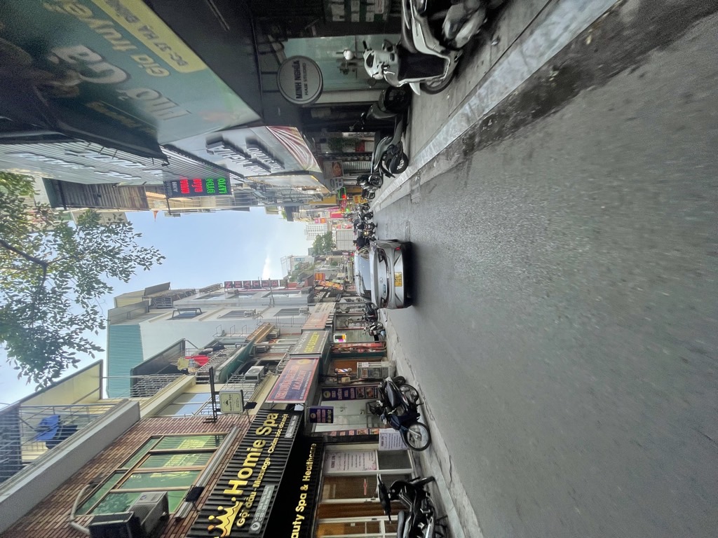 Bán nhà Hạ Đình - diện tích 12m2 3 tầng - MẶT PHỐ KINH DOANH SẦM UẤT - giá 2,5 tỷ