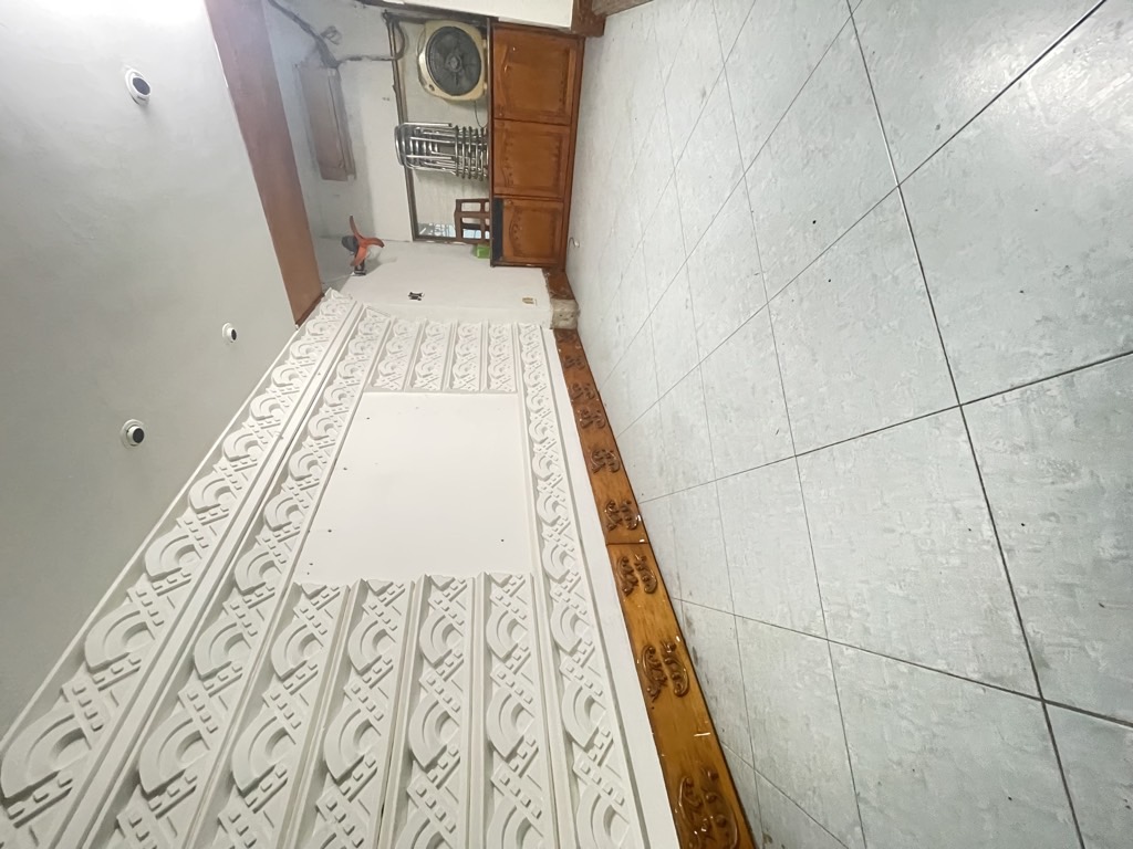 Bán nhà Hạ Đình - diện tích 12m2 3 tầng - MẶT PHỐ KINH DOANH SẦM UẤT - giá 2,5 tỷ