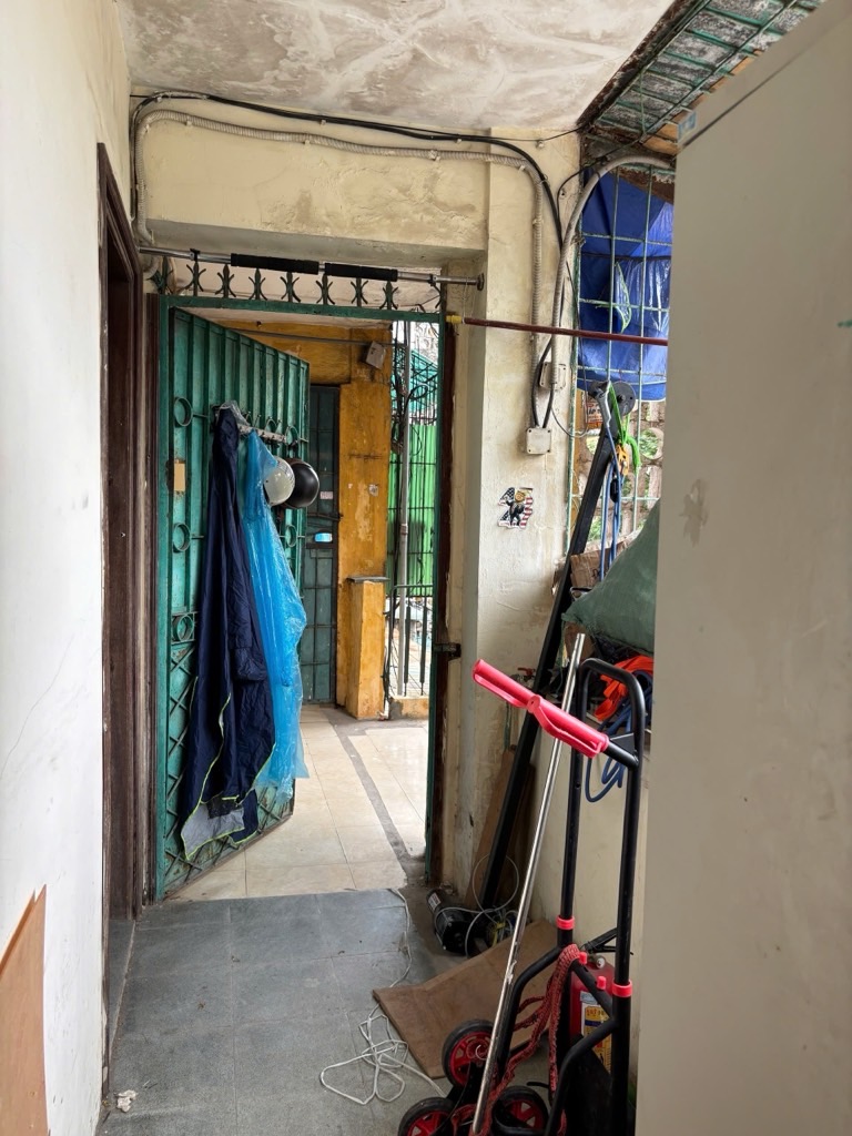 Bán nhà Tạ Quang Bửu - diện tích 62.5m2 1 tầng - Căn hộ tập thể nguyên bản - giá 6.25 tỷ