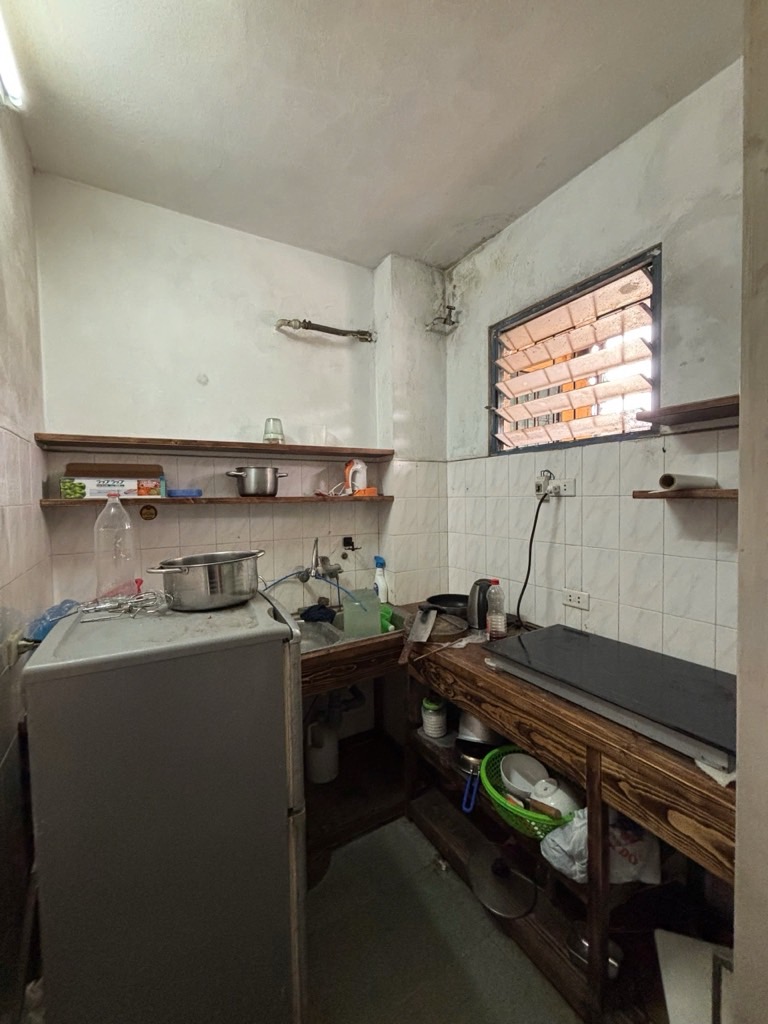 Bán nhà Tạ Quang Bửu - diện tích 62.5m2 1 tầng - Căn hộ tập thể nguyên bản - giá 6.25 tỷ