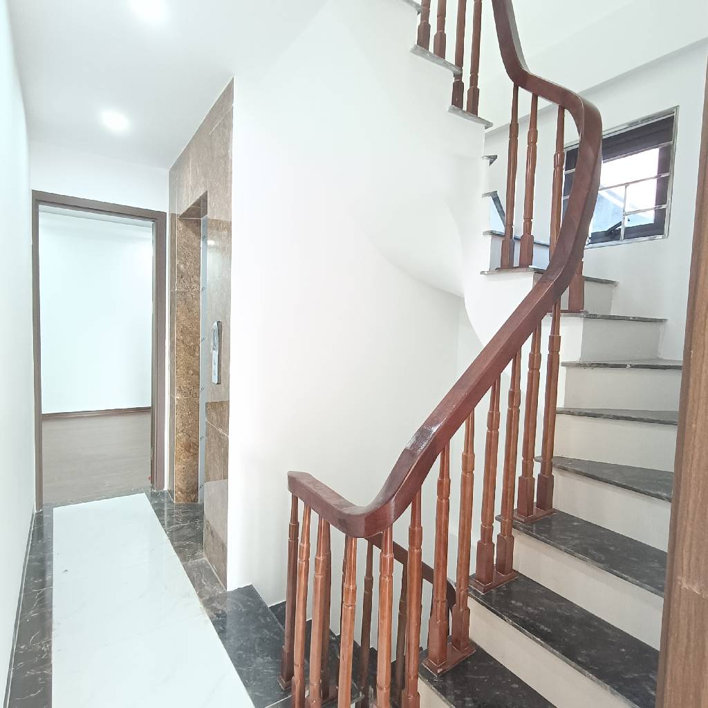 Bán nhà Thúy Lĩnh - diện tích 58,5m2 5 tầng - SIÊU PHẨM TÂN CỔ ĐIỂN - giá 8,9 tỷ