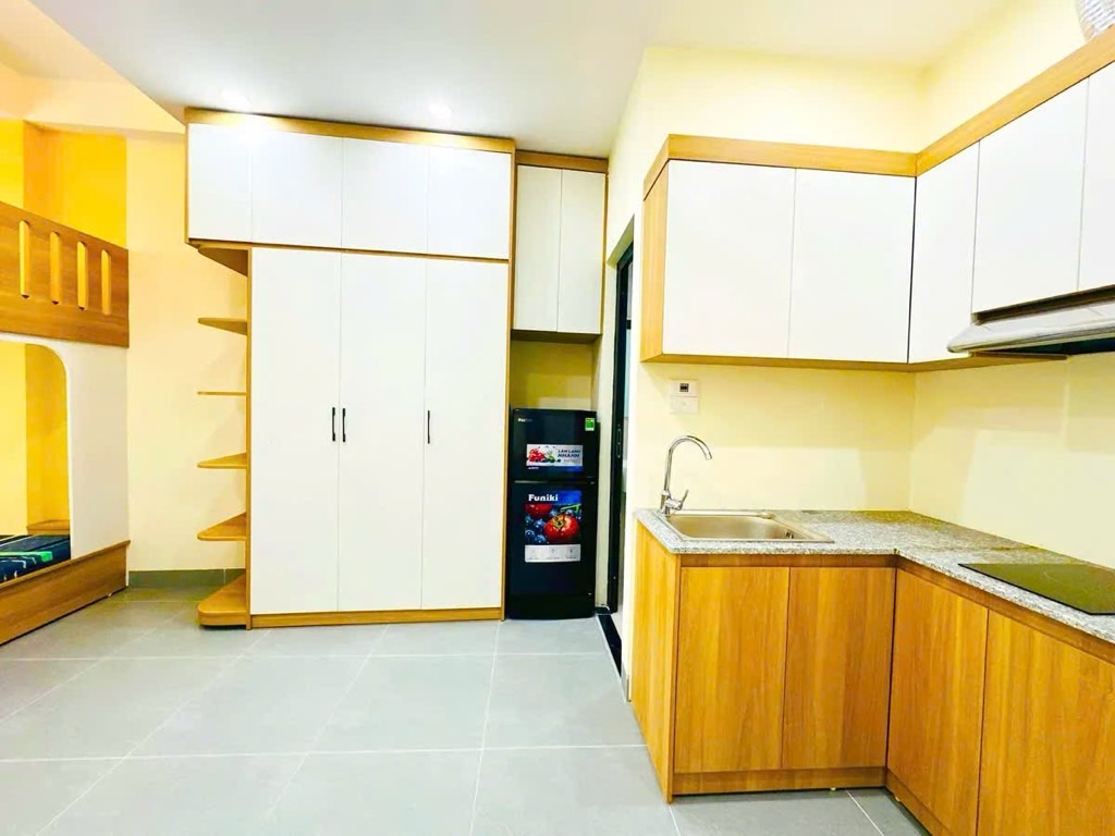 Bán nhà Trương Định - diện tích 54m2 7 tầng - vị trí đẹp, cho thuê 60 triệu/tháng - giá 14,5 tỷ