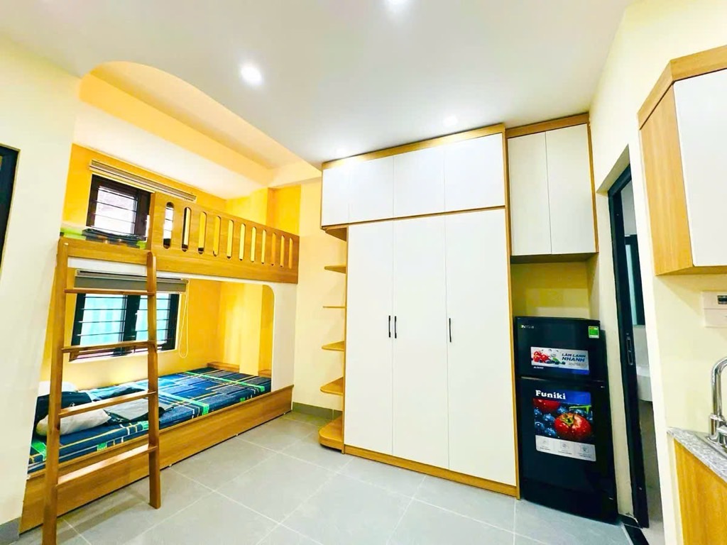 Bán nhà Trương Định - diện tích 54m2 7 tầng - vị trí đẹp, cho thuê 60 triệu/tháng - giá 14,5 tỷ