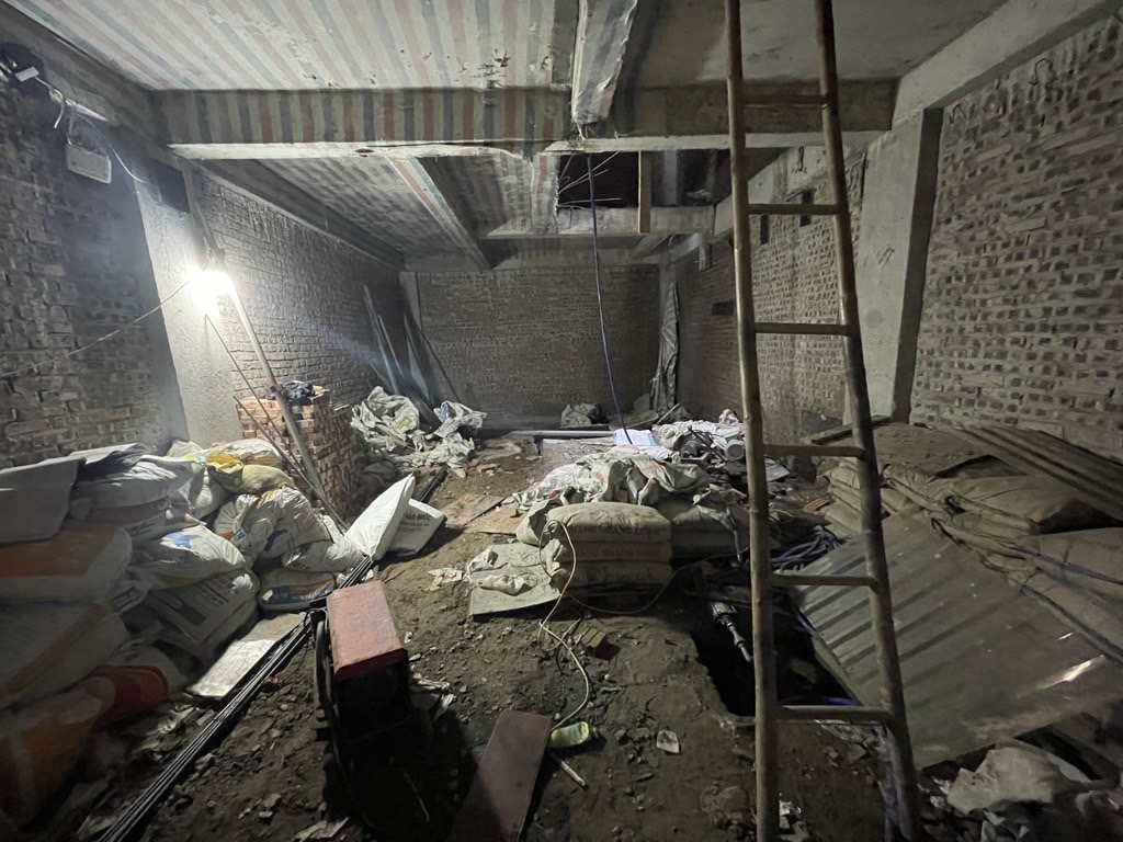 Bán nhà Đê La Thành - diện tích 49,4m2 7 tầng - thang máy - giá 16 tỷ